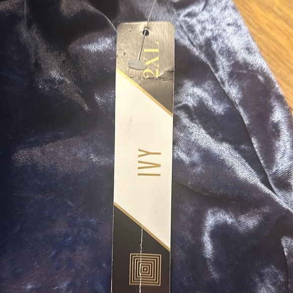 Lularoe Elegant Ivy Midi Crushed Velvet Skirt NWT 2X - Picture 6 of 9